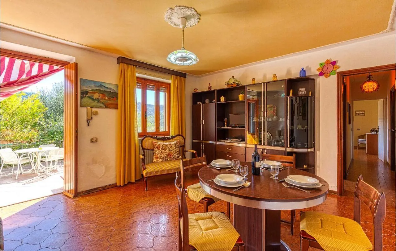 Cozy Home In Nocchi - Camaiore Lu With Kitchen Montemagno  Prázdninový dům Montemagno (Lucca)