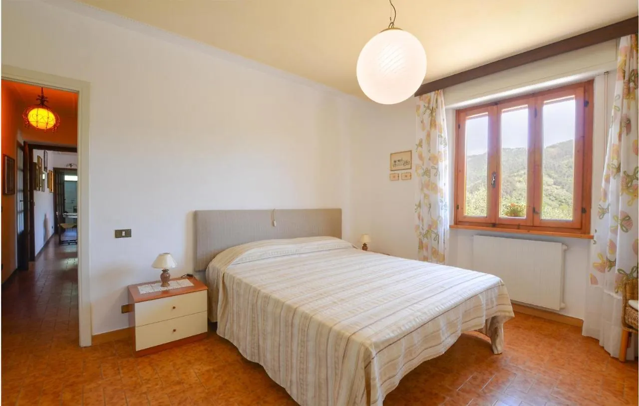 Cozy Home In Nocchi - Camaiore Lu With Kitchen Montemagno